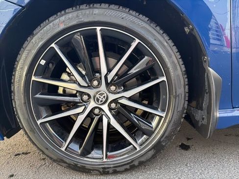 Used 2024 Toyota Camry SE w/ Cold Weather Package image 10