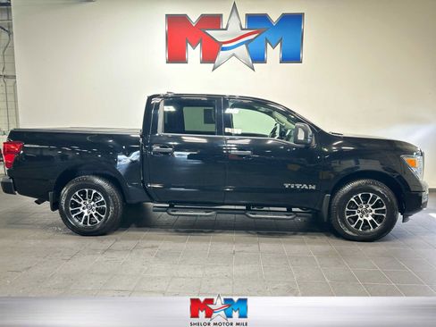 Used 2023 Nissan Titan SV w/ SV Convenience Package AWD/4WD image 1
