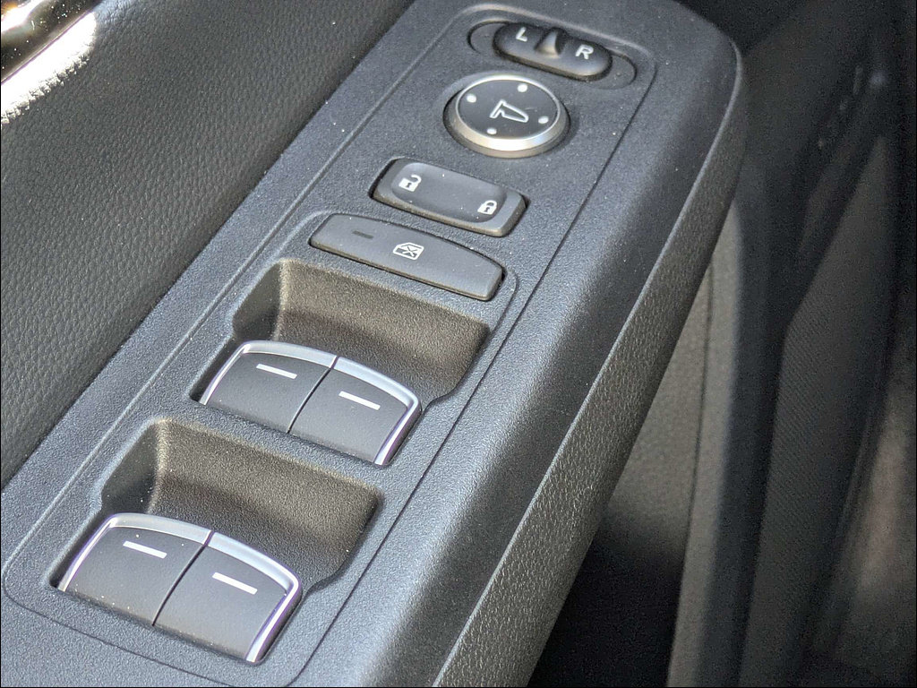 Used 2025 Honda CR-V EX-L image 27