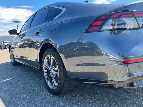 Used 2025 Honda Accord EX-L image 5