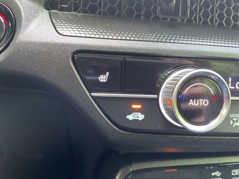 Certified 2025 Honda CR-V EX image 24