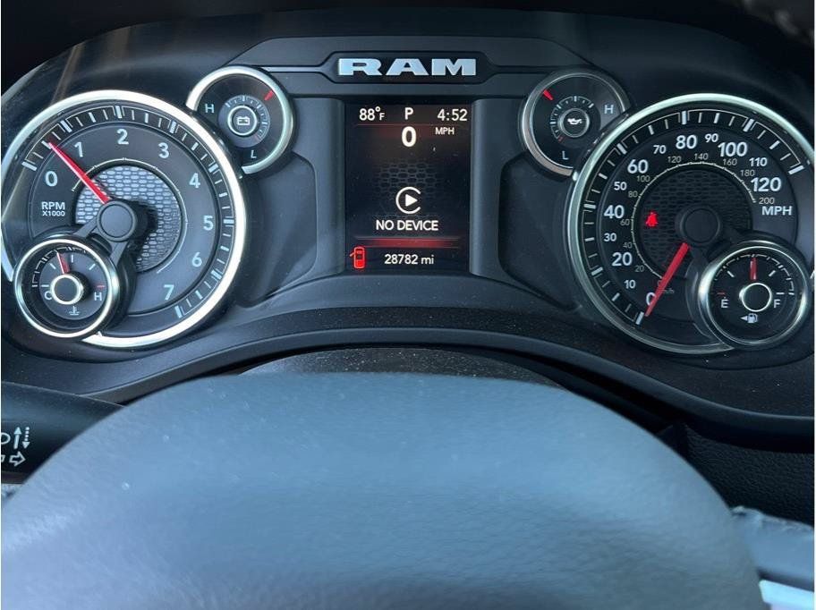 Used 2023 RAM 1500 Big Horn AWD/4WD image 12