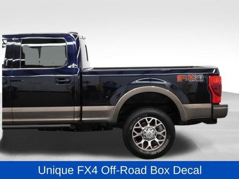 Used 2022 Ford F350 King Ranch w/ FX4 Off-Road Package image 9