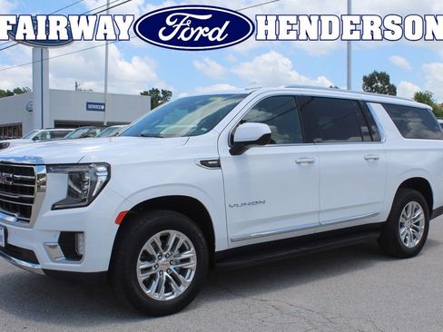 Used 2024 GMC Yukon XL SLT RWD image 1