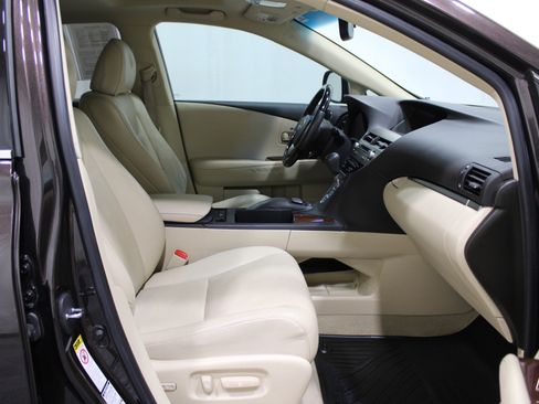 Used 2013 Lexus RX 350 AWD w/ Navigation Pkg image 28