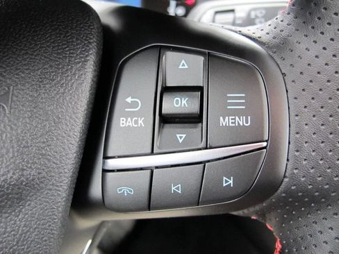 New 2025 Ford Escape ST-Line w/ Equipment Group 301A image 15