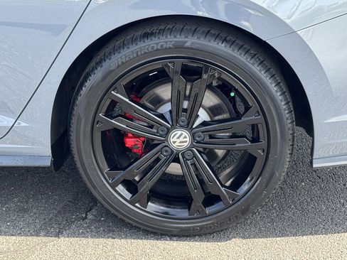 Used 2021 Volkswagen Jetta GLI Autobahn w/ GLI Autobahn Black Package image 40