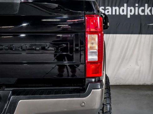 Used 2020 Ford F350 Lariat w/ Lariat Ultimate Package image 43