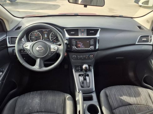 Used 2017 Nissan Sentra SV FWD image 10