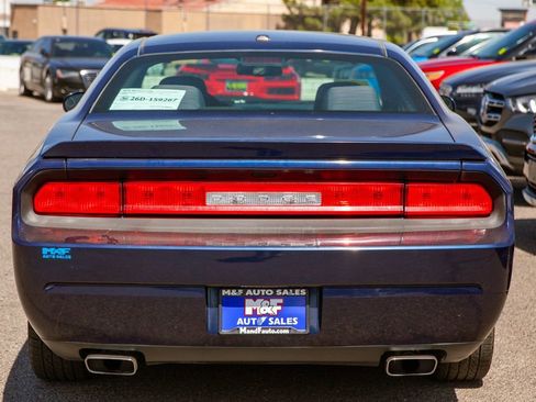 Used 2013 Dodge Challenger R/T RWD image 6