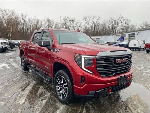 Used 2024 GMC Sierra 1500 AT4 w/ Technology Package image 7