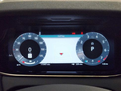 Used 2026 Land Rover Range Rover Evoque S AWD/4WD image 16