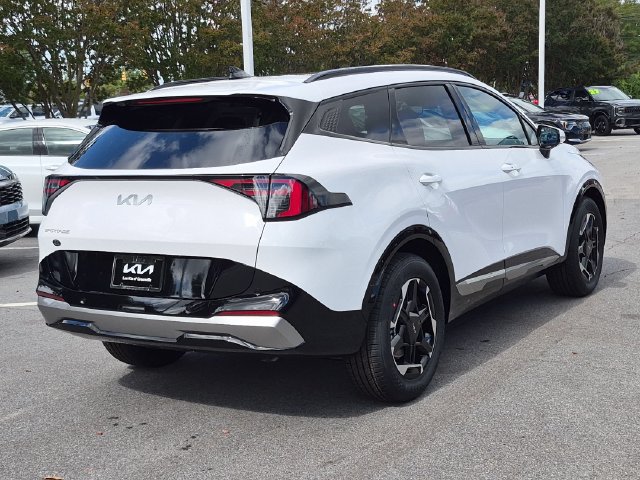 New 2027 Kia Sportage SX FWD image 3