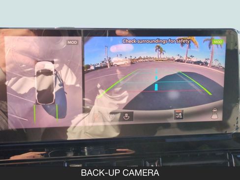 New 2026 Nissan Pathfinder SL image 18