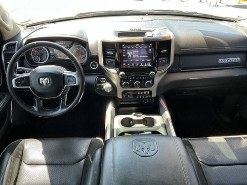 Used 2019 RAM 1500 Laramie AWD/4WD image 11