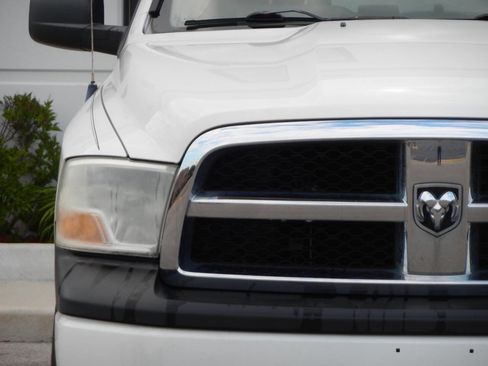 Used 2009 Dodge Ram 1500 Truck ST image 9