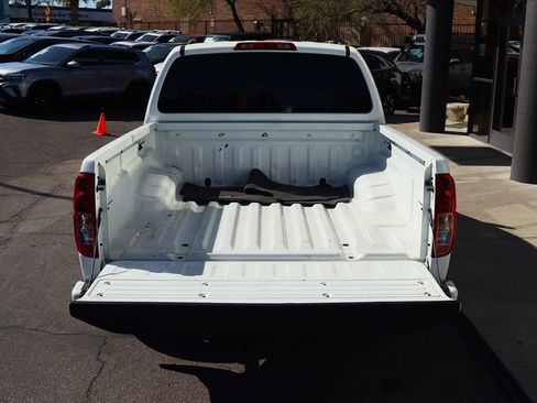 Used 2021 Nissan Frontier S image 22