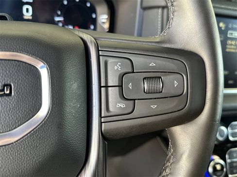 Certified 2024 GMC Yukon Denali Ultimate image 22