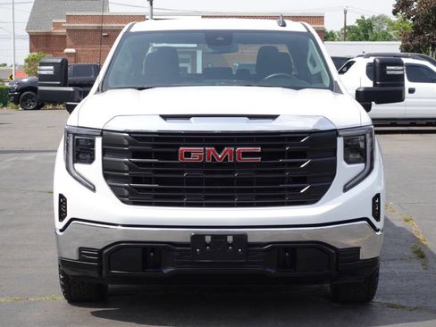 Used 2024 GMC Sierra 1500 Pro w/ Fleet Convenience Package AWD/4WD image 5