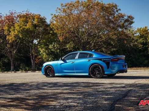 Used 2015 Dodge Charger SRT Hellcat image 48