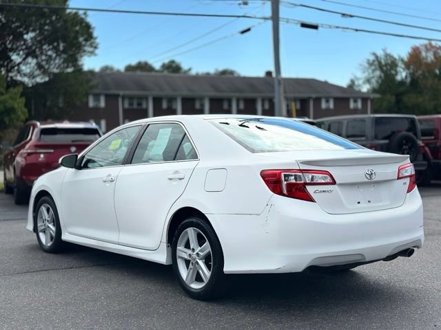 Used 2013 Toyota Camry SE FWD image 4
