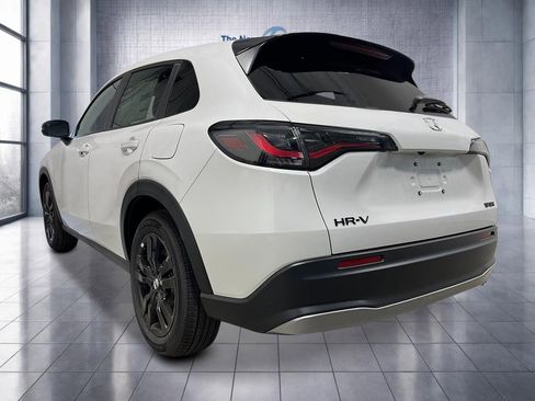 New 2026 Honda HR-V Sport image 3