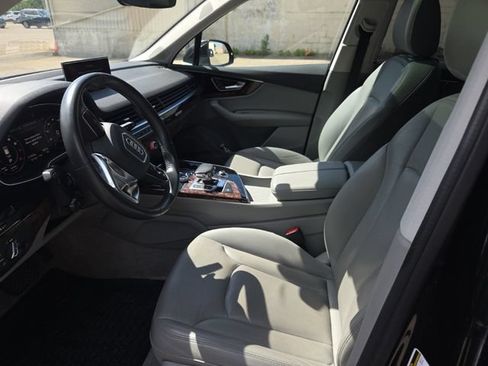 Used 2018 Audi Q7 3.0T Premium Plus w/ Premium Plus Package AWD/4WD image 22