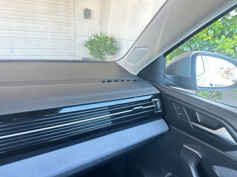 Used 2025 Volkswagen Jetta SE image 35