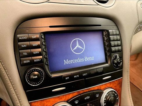 Used 2007 Mercedes-Benz SL 550 image 21