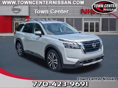 Certified 2025 Nissan Pathfinder Platinum w/ Cargo Package