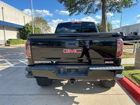 Used 2016 GMC Sierra 1500 SLT w/ All-Terrain Package AWD/4WD image 8