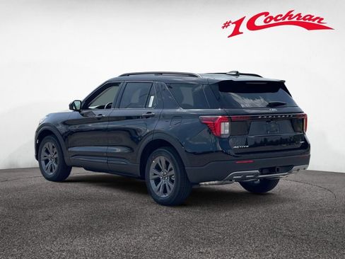 New 2026 Ford Explorer Active w/ Active Comfort Package AWD/4WD image 4