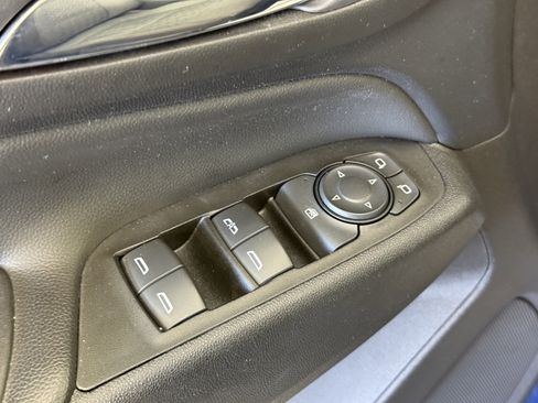 Used 2022 Chevrolet Equinox LT FWD image 14
