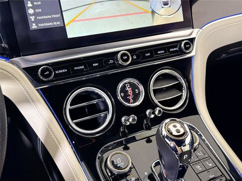 Used 2020 Bentley Continental GT V8 AWD/4WD image 21