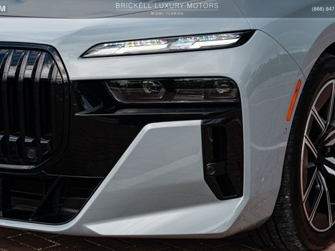 Used 2024 BMW 760i xDrive w/ Executive Package image 58