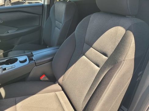 Certified 2025 Nissan Rogue SV AWD/4WD image 13