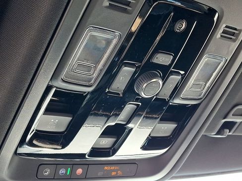 Certified 2026 GMC Yukon XL Denali Ultimate w/ LPO, Floor Liner Package AWD/4WD image 31