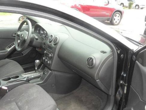 Used 2006 Pontiac G6 Sedan w/ Premium Value Package image 16