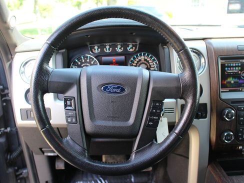 Used 2014 Ford F150 Lariat w/ Equipment Group 502A Luxury AWD/4WD image 22