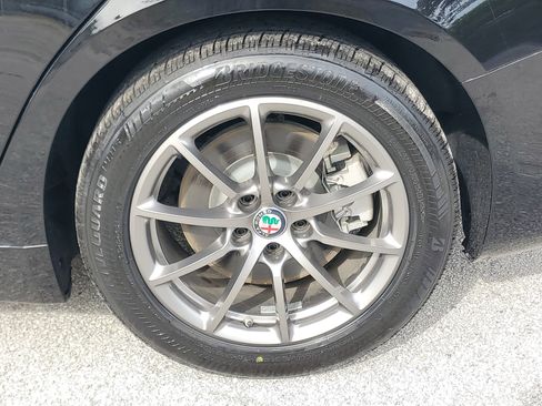 Used 2020 Alfa Romeo Giulia image 7