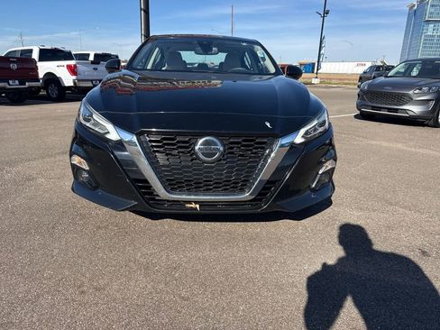 Used 2019 Nissan Altima 2.5 Platinum image 14