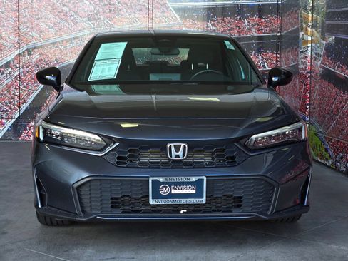 Used 2025 Honda Civic Sport image 3