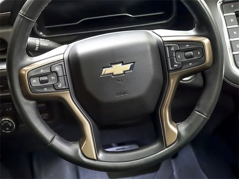 Used 2023 Chevrolet Tahoe High Country w/ Premium Package image 16