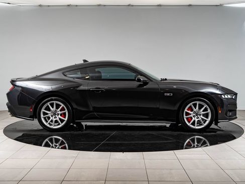 Used 2024 Ford Mustang GT Premium RWD image 11
