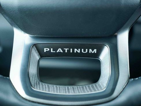 Used 2025 Ford F250 Platinum image 27