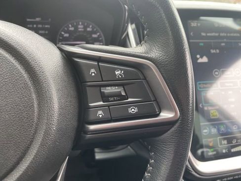 Used 2023 Subaru Outback Premium image 17