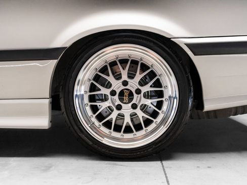 Used 1998 BMW M3 Coupe RWD image 3