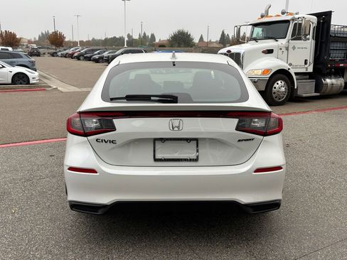 New 2025 Honda Civic Sport image 6