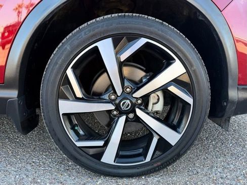 Certified 2022 Nissan Rogue Sport SL w/ Premium Package image 30