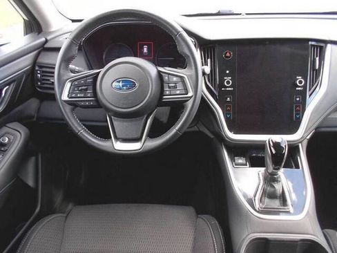 Used 2024 Subaru Outback Premium image 10